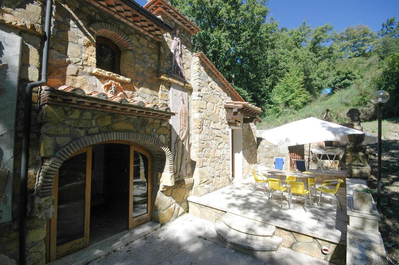 Villa Le Querciolaie Monteverdi Marittimo Eksteriør bilde